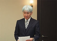 挨拶　クレーン部会長　三瓶誠