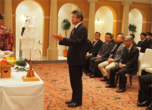 阿部山形労働基準監督署長による玉串拝礼