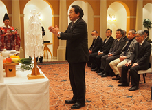 松田副会長による玉串拝礼
